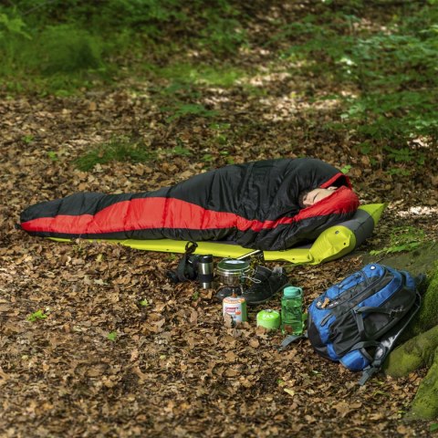 NC2012 CZARNO-CZERWONY ŚPIWÓR NILS CAMP