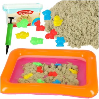 Piasek dla dzieci w wiaderku 1kg foremki beżowy