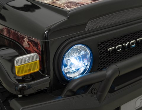 Toyota FJ Cruiser dla dzieci Czarna terenówka + Pilot