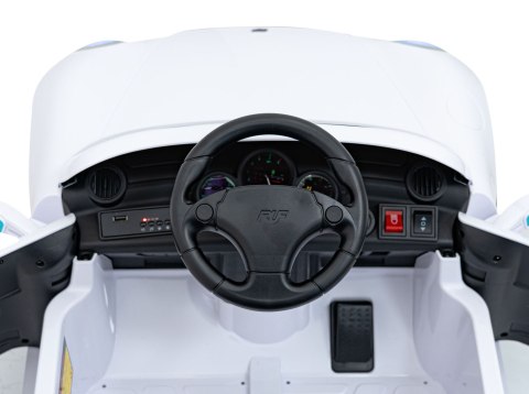 Pojazd RUF CTR3 Biały