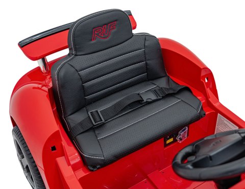 Pojazd RUF CTR3 Czerwony