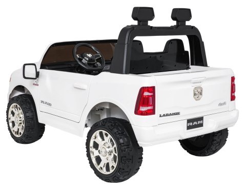 Pojazd RAM 3500 Biały