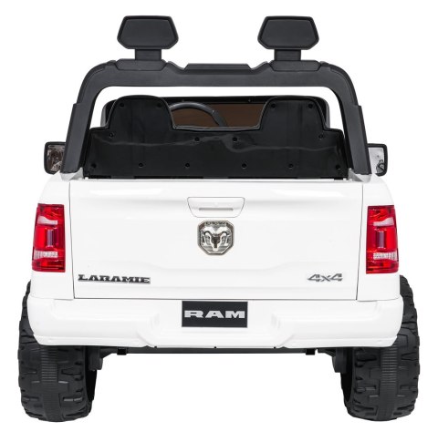 Pojazd RAM 3500 Biały