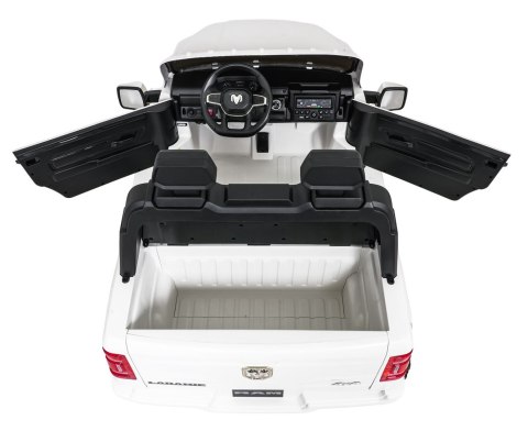 Pojazd RAM 3500 Biały