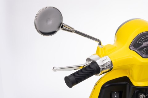 Pojazd Skuter Vespa ROMA Żółty