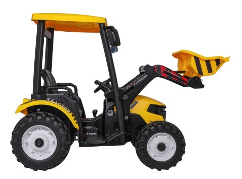 Pojazd MEGA Traktor D68 Z Przyczepką Żółty Pojazd MEGA Traktor D68 Z Przyczepką Żółty