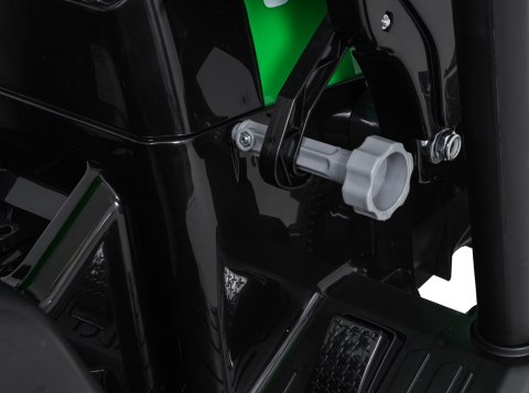 Pojazd MEGA Traktor D68 Z Przyczepką Zielony