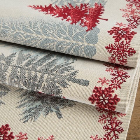 Obrus kremowo, czerwony 140x180 cm gobelinowy z zimowym motywem skandynawskim