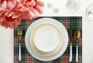 Komplet serwetek świątecznych na stół 4 szt 30x40 cm czerwono, zielony bawełnianych zdobionych szkocką kratą AURORA