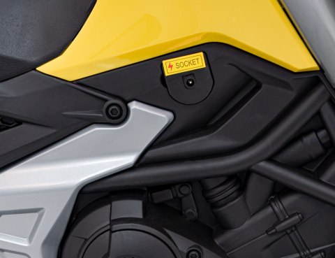 Motor Honda NC750X Żółty