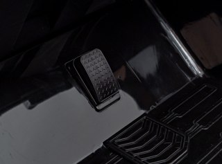 Pojazd Buggy Clash STRONG 4x4 Biały