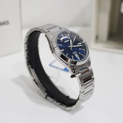 ZEGAREK MĘSKI CASIO MTP-1370D-2A2 (zd025f) + BOX