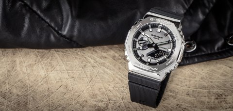 Zegarek Casio G-Shock GM-2100-1AER