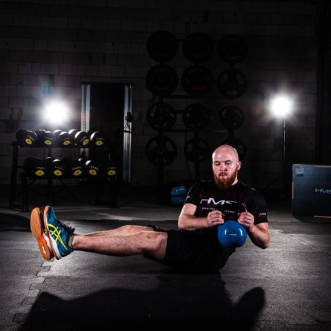KNV08 BLUE KETTLEBELL ŻELIWNY POKRYTY WINYLEM HMS KNV08 BLUE KETTLEBELL ŻELIWNY POKRYTY WINYLEM HMS