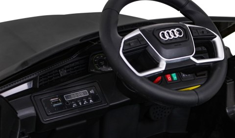 Audi E-Tron Sportback dla dzieci Czarny + Pilot + Napęd 4x4 + Wolny Start + Radio MP3 + LED Audi E-Tron Sportback dla dzieci Czarny + Pilot + Napęd 4x4 + Wolny Start + Radio MP3 + LED