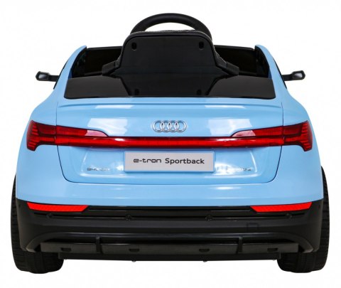 Audi E-Tron Sportback dla dzieci Niebieski + Pilot + Napęd 4x4 + Wolny Start + Radio MP3 + LED Audi E-Tron Sportback dla dzieci Niebieski + Pilot + Napęd 4x4 + Wolny Start + Radio MP3 + LED