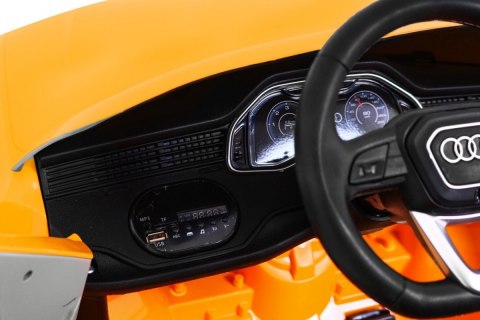 Audi Q8 Lift, SUV na akumulator dla dzieci Żółty + Pilot Audi Q8 Lift, SUV na akumulator dla dzieci Żółty + Pilot