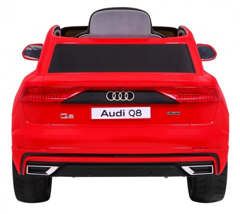 Audi Q8 Lift na akumulator dla dzieci Czerwony SUV + Pilot Audi Q8 Lift na akumulator dla dzieci Czerwony SUV + Pilot