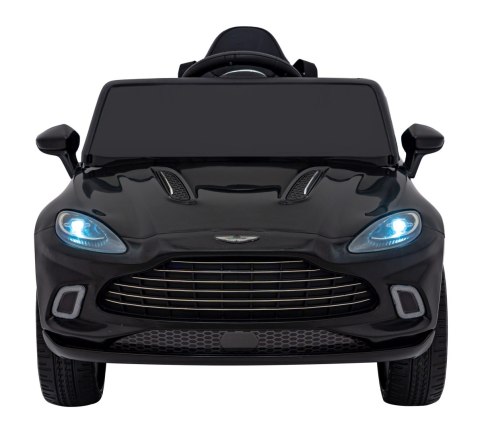 Aston Martin DBX na akumulator dla dzieci Czarny + Pilot + EVA + Pasy + Wolny Start + Audio LED Aston Martin DBX na akumulator dla dzieci Czarny + Pilot + EVA + Pasy + Wolny Start + Audio LED